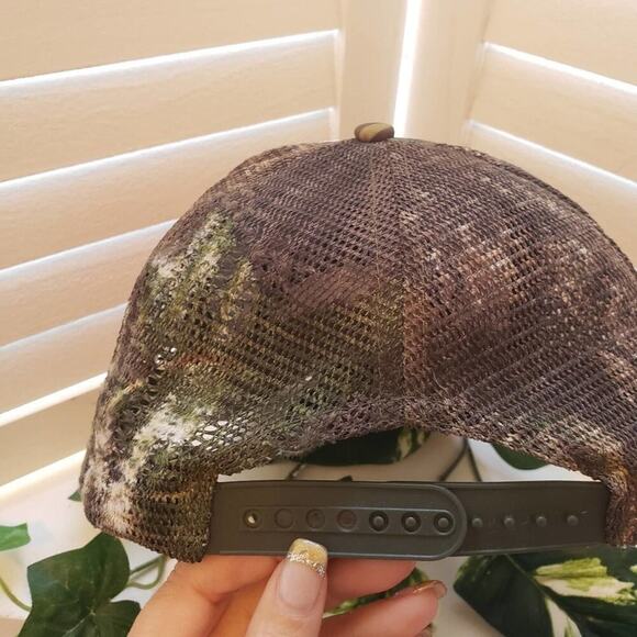 GEORGIA BULLDOG ADJUSTABLE CAMO HAT ONE SIZE FITS ALL - Picture 2 of 6